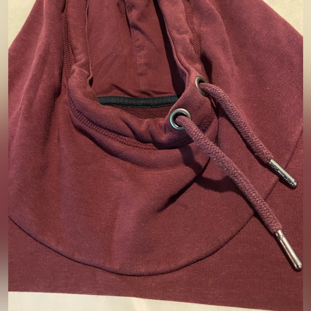 maroon puma hoodie - Picture 3 of 7